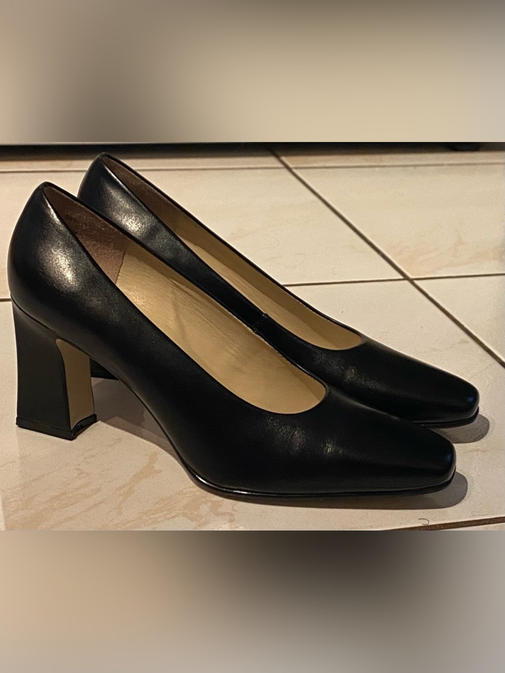 Gorgeous Black Leather Block Heel Dress Shoes – Classic & Elegant